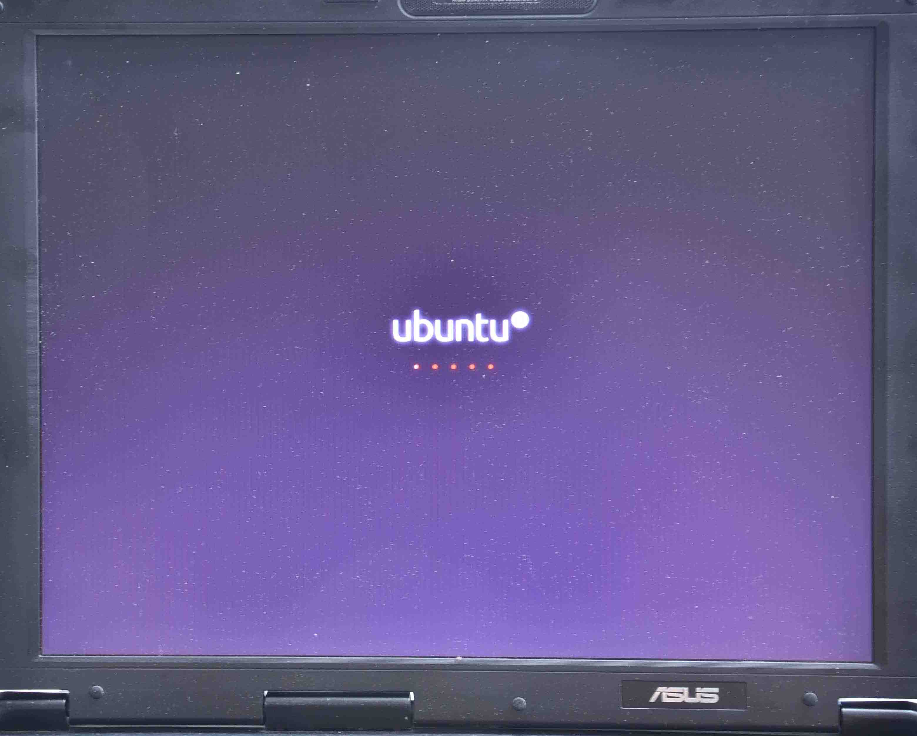 安装ubuntu的第一次开机只显示logo