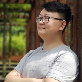 向春宇
