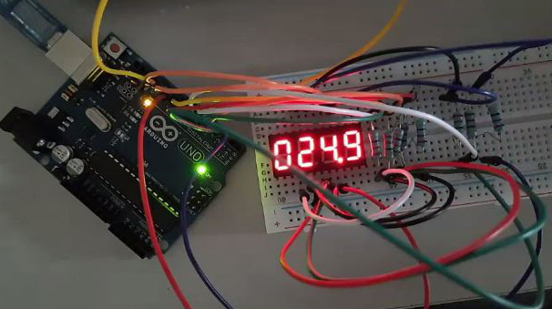 arduino uno r3 静态控制四位共阳数码管（笔记）