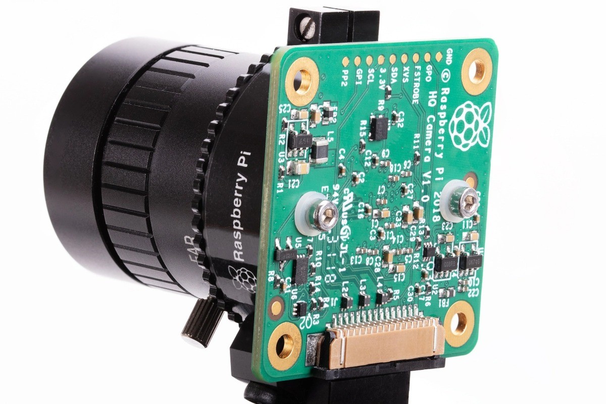 树莓派推出可更换镜头的高清相机模块 - 代码天地